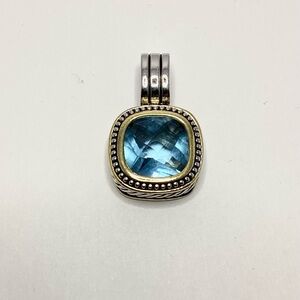 Elegant Blue and Silver Pendant
